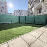 Predané: 2,5 izbový byt s predzáhradkou, úžitková 65,47m2, terasa 11,06m2, predzáhradka 28,29m2, s kuchynskou linkou-3