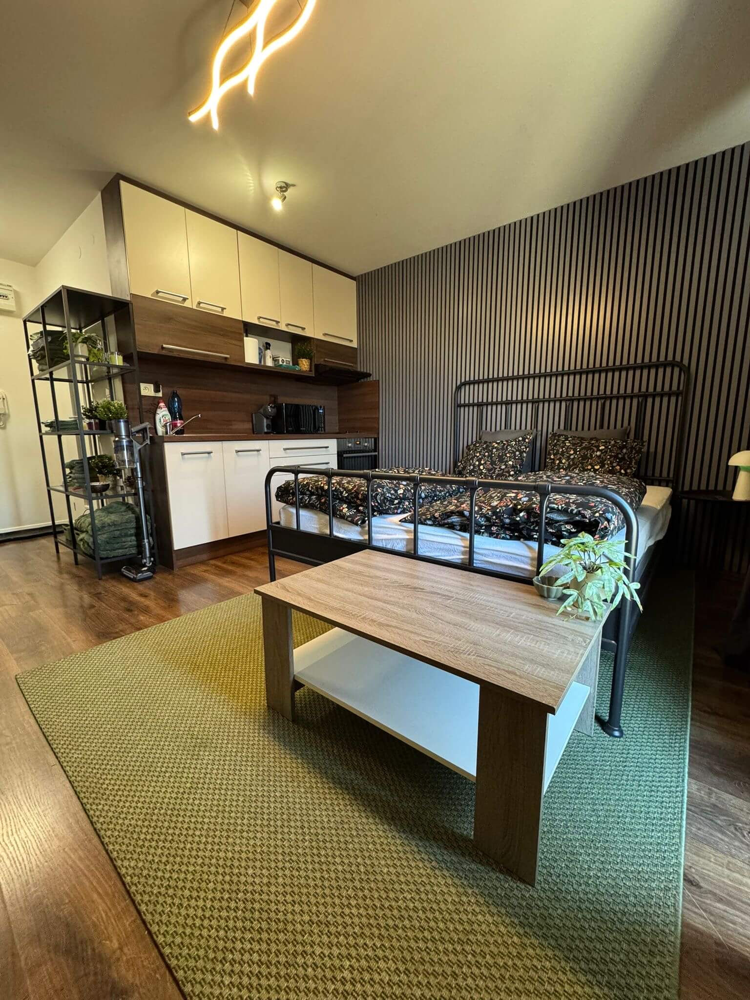 1 izbový byt, úžitková 25,13m2, balkón 4,16m2, parkovacie miesto, kobka, Rača-Na pasekách-6